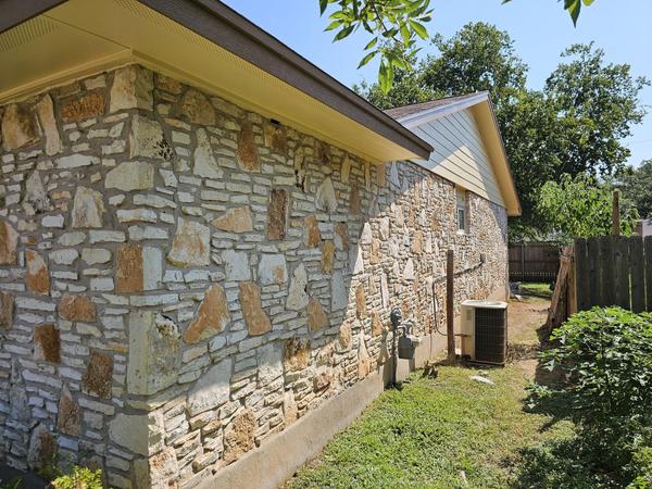 Siding project photo 1 of 7 — Circle C Ranch, Austin, TX