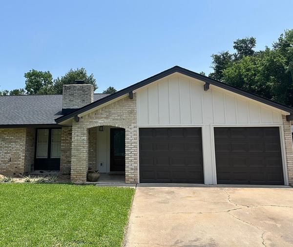 Siding project photo 6 of 15 — Milwood, Austin, TX