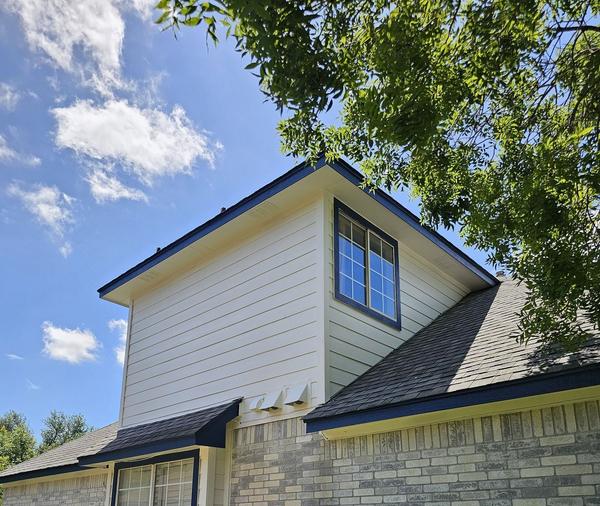 Siding project photo 2 of 2 — Cripple Creek, Cedar Park, TX