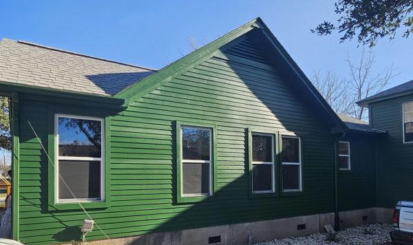 Siding project photo 4 of 4 — Hyde Park, Austin, TX