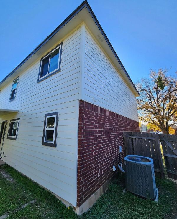 Siding project photo 2 of 4 — Big Falls, Leander, TX
