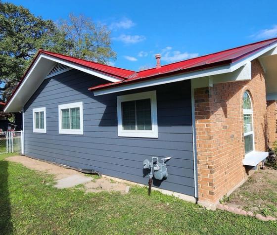 Siding in Breezewood, Austin, TX (Dec 2023)