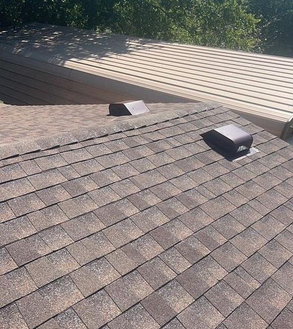 Shingle Roofing project photo 2 of 4 — Liberty Hill, TX
