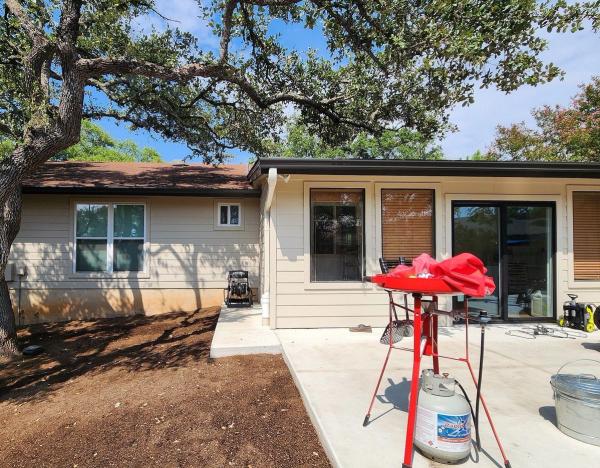 Siding project photo 4 of 5 — Scenic Brook, Austin, TX