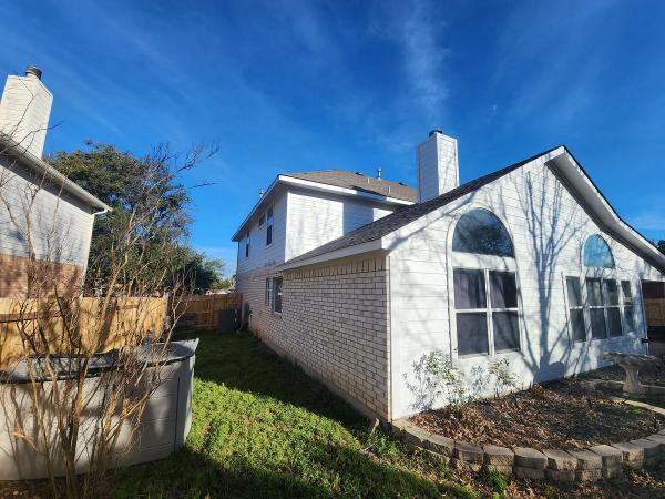 Siding project photo 2 of 5 — Round Rock, TX