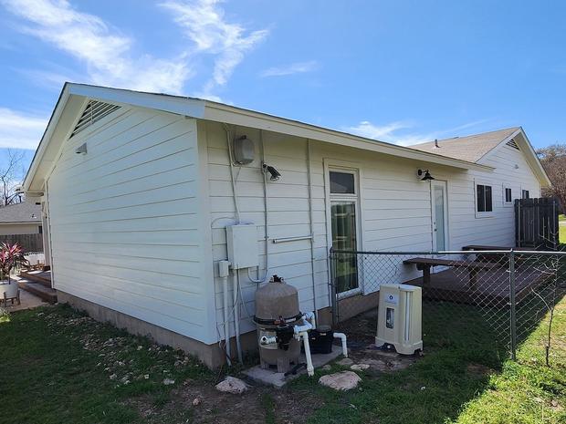 James Hardie 8.25" Select Cedar Mill detail — Village At Anderson Mill, Austin (photo 10)