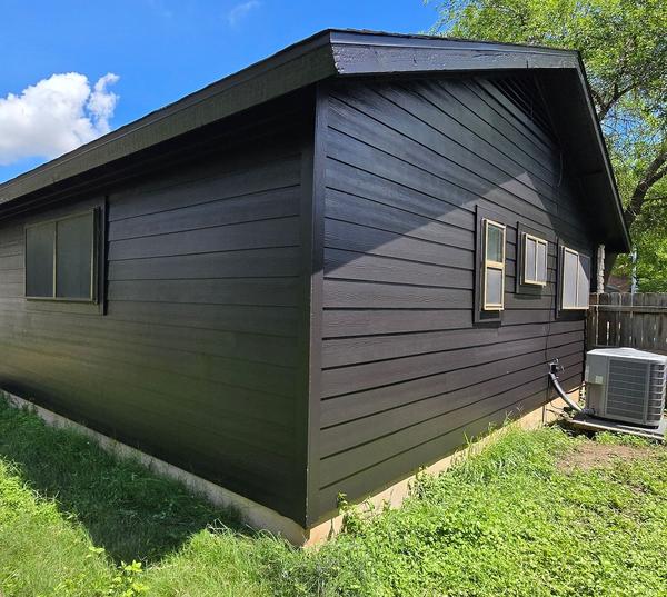 Siding project photo 1 of 4 — Westmorland, Austin, TX