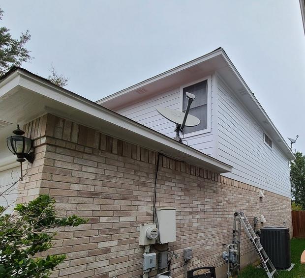 Siding project photo 3 of 5 — South Austin, Austin, TX