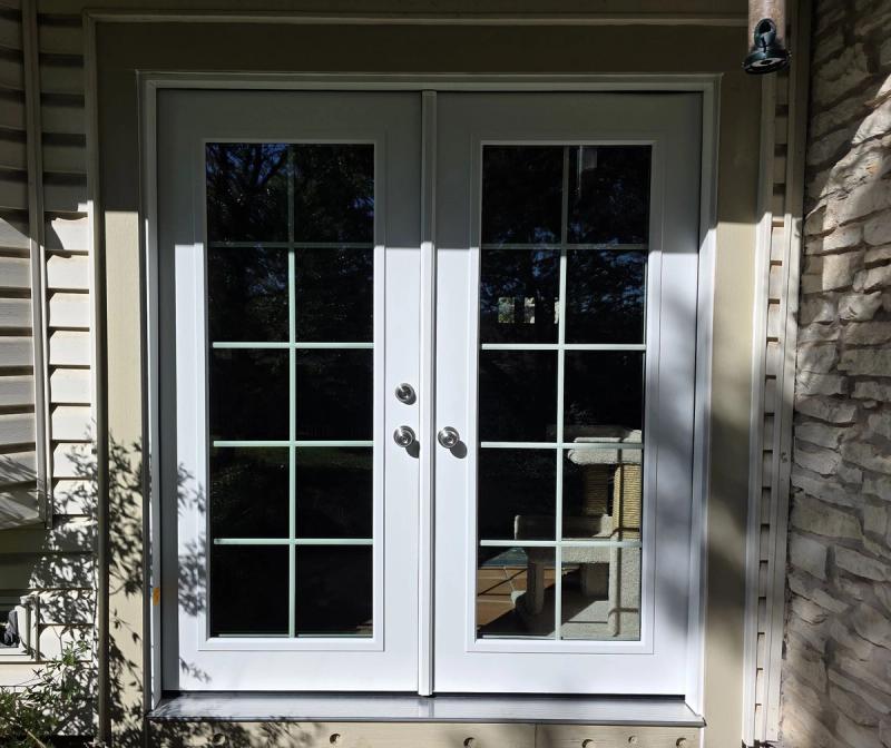 Provia Entry Doors With Grids detail — Heritage Hills, Austin (photo 4)