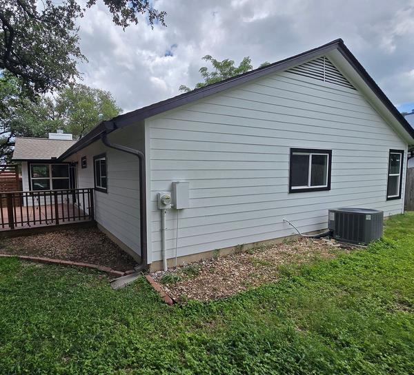 Siding project photo 5 of 7 — Milwood, Austin, TX