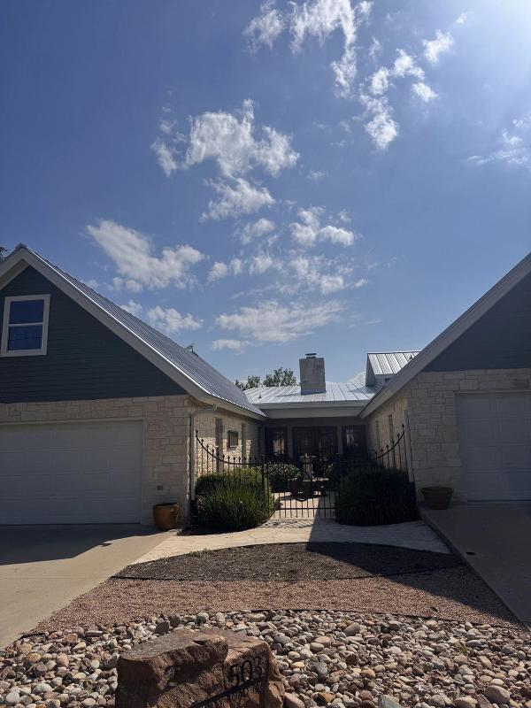 Metal Roofing project photo 1 of 4 — Burnet, TX