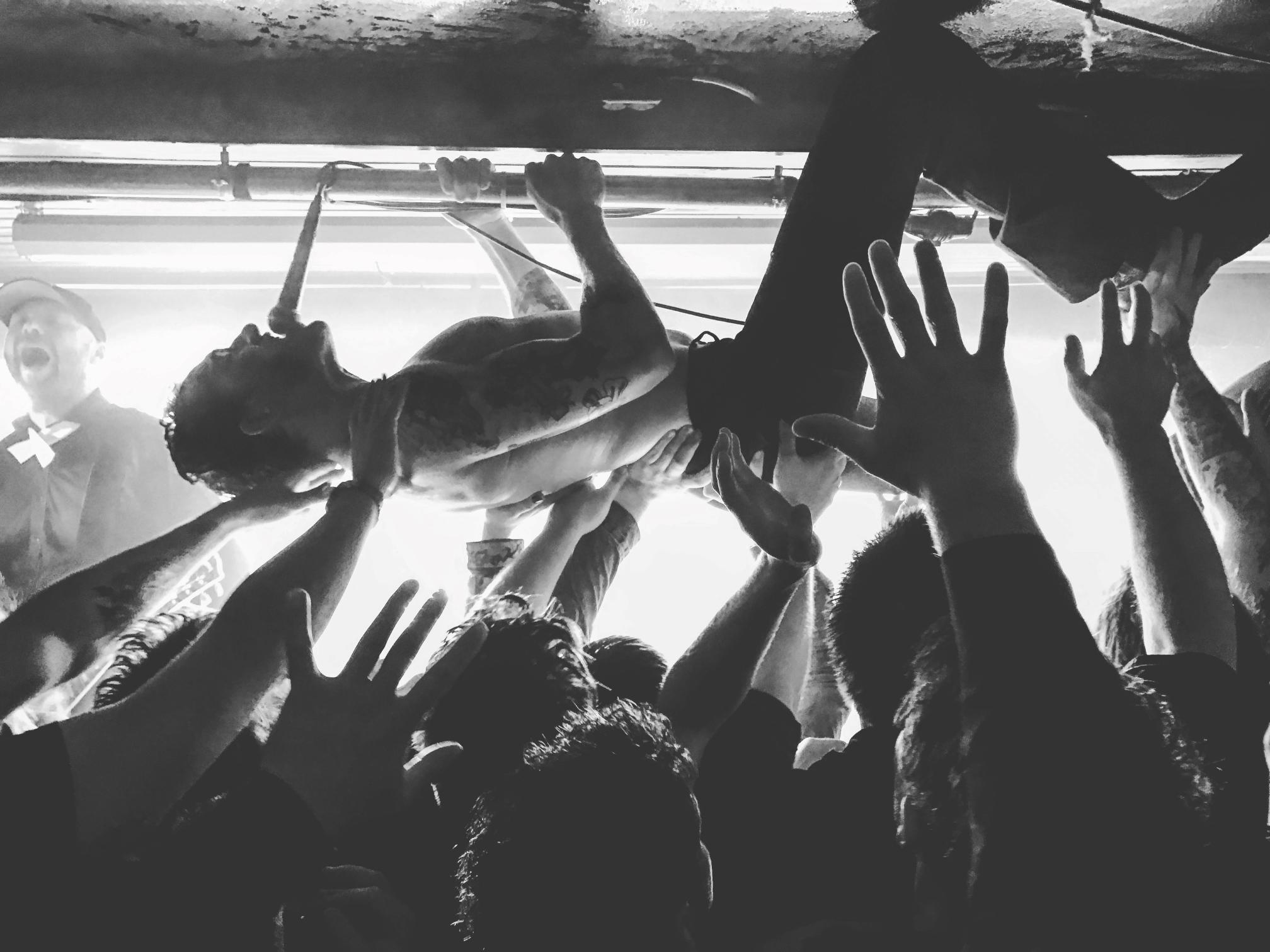 Tons of Rock og Rockeklubben i Porsgrunn er stolte og verdige vinnere av Årets Festival og Årets Helårsarrangør 2017