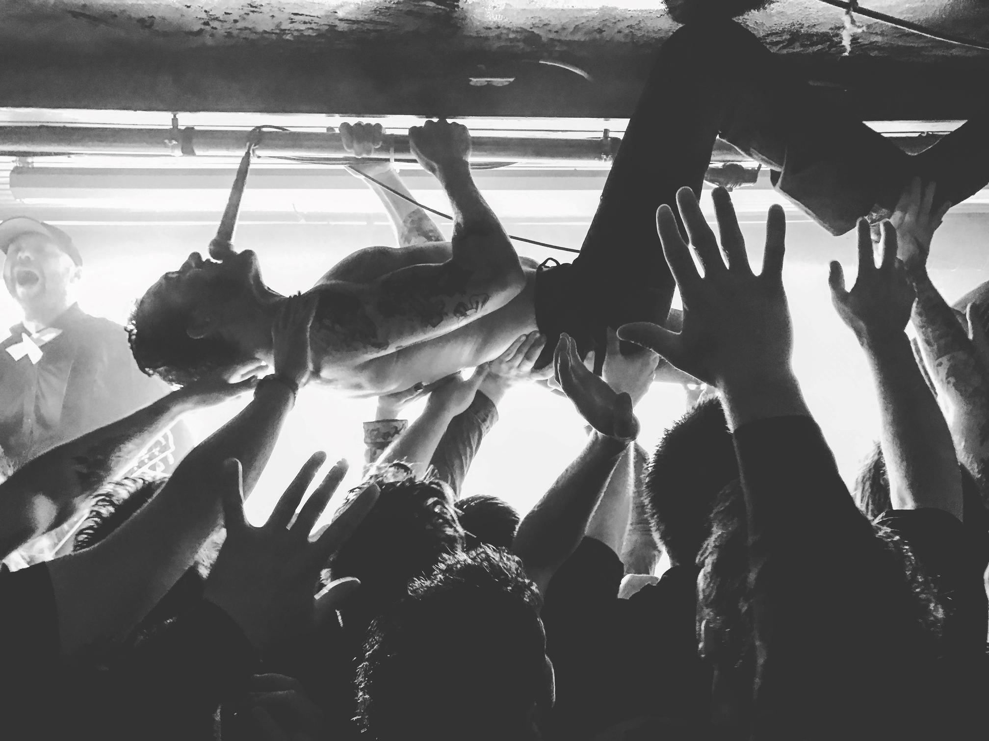 Tons of Rock og Rockeklubben i Porsgrunn er stolte og verdige vinnere av Årets Festival og Årets Helårsarrangør 2017