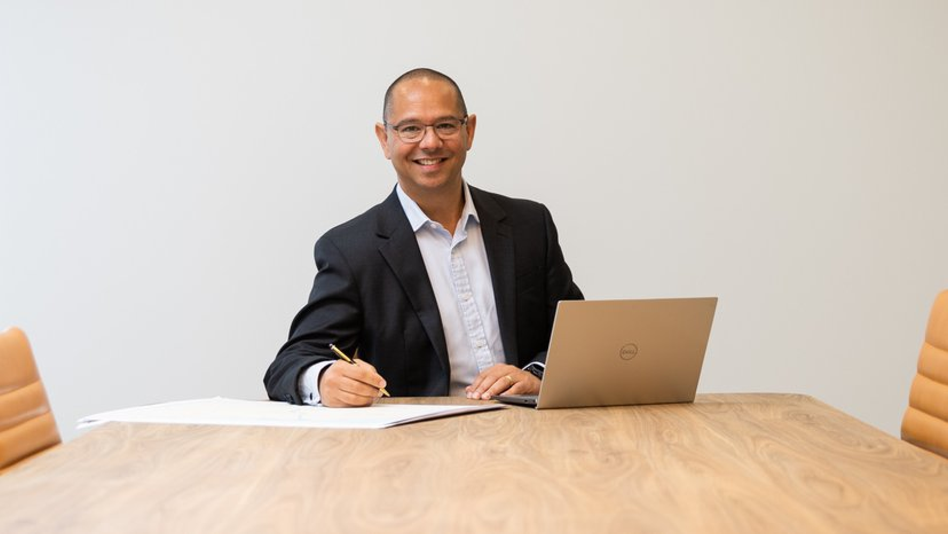 Canadian silver hopeful tests Australian market with $100 million initial public offer