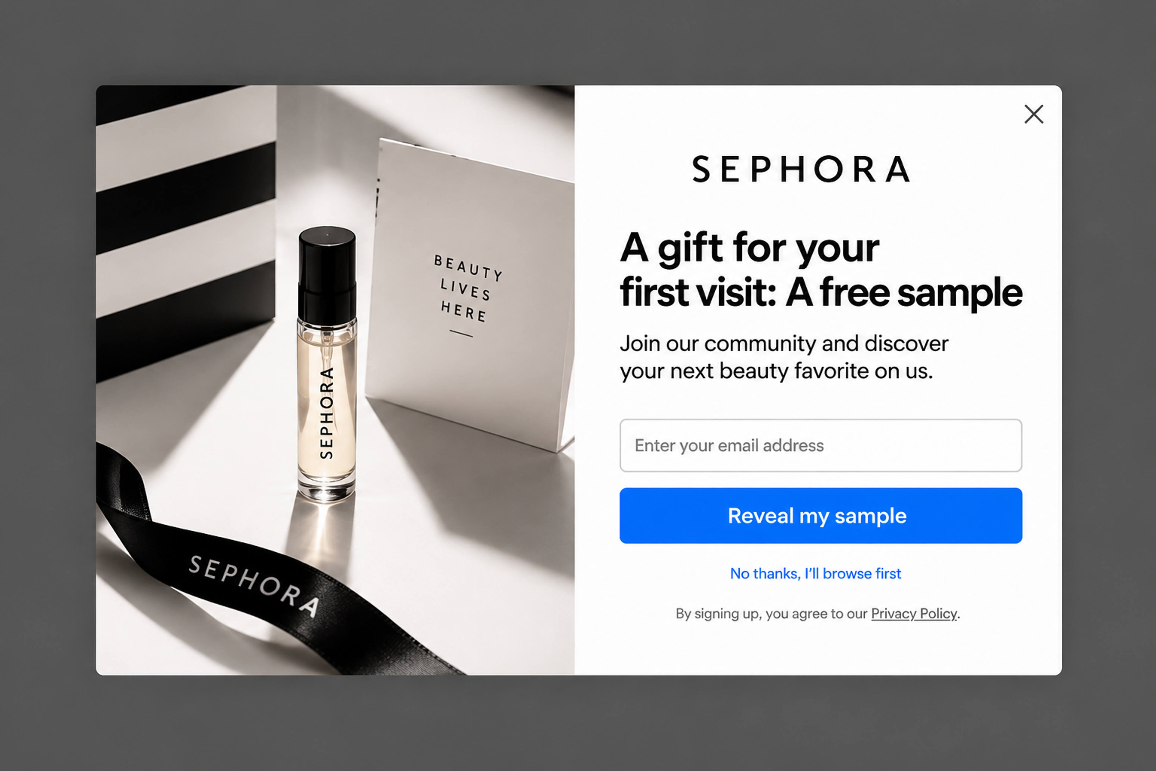 Popup offering a free beauty sample on a first visit, with a cosmetic sample photo and an email field