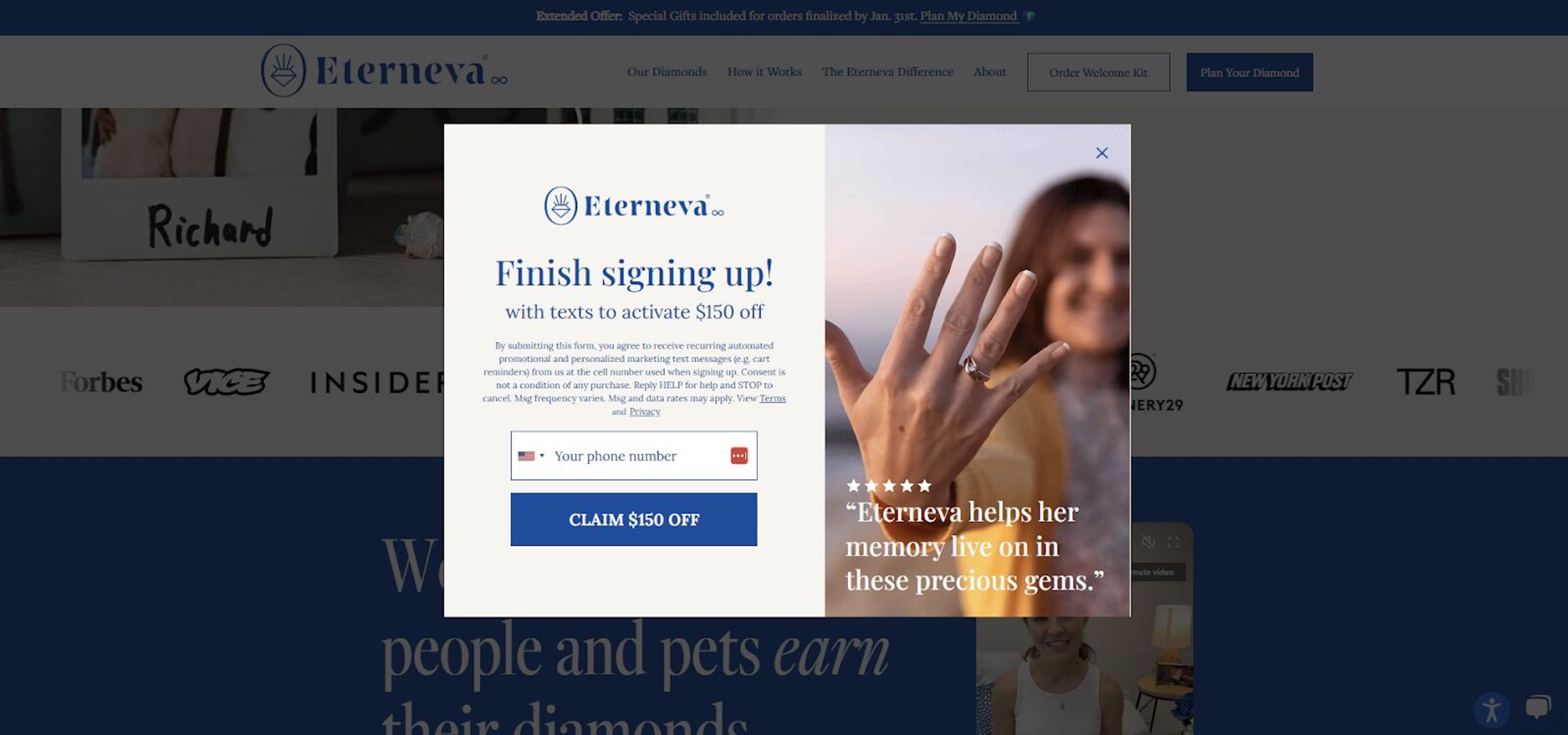 Eterneva's signup page ensures that website visitors see the value proposition and stays user friendly.