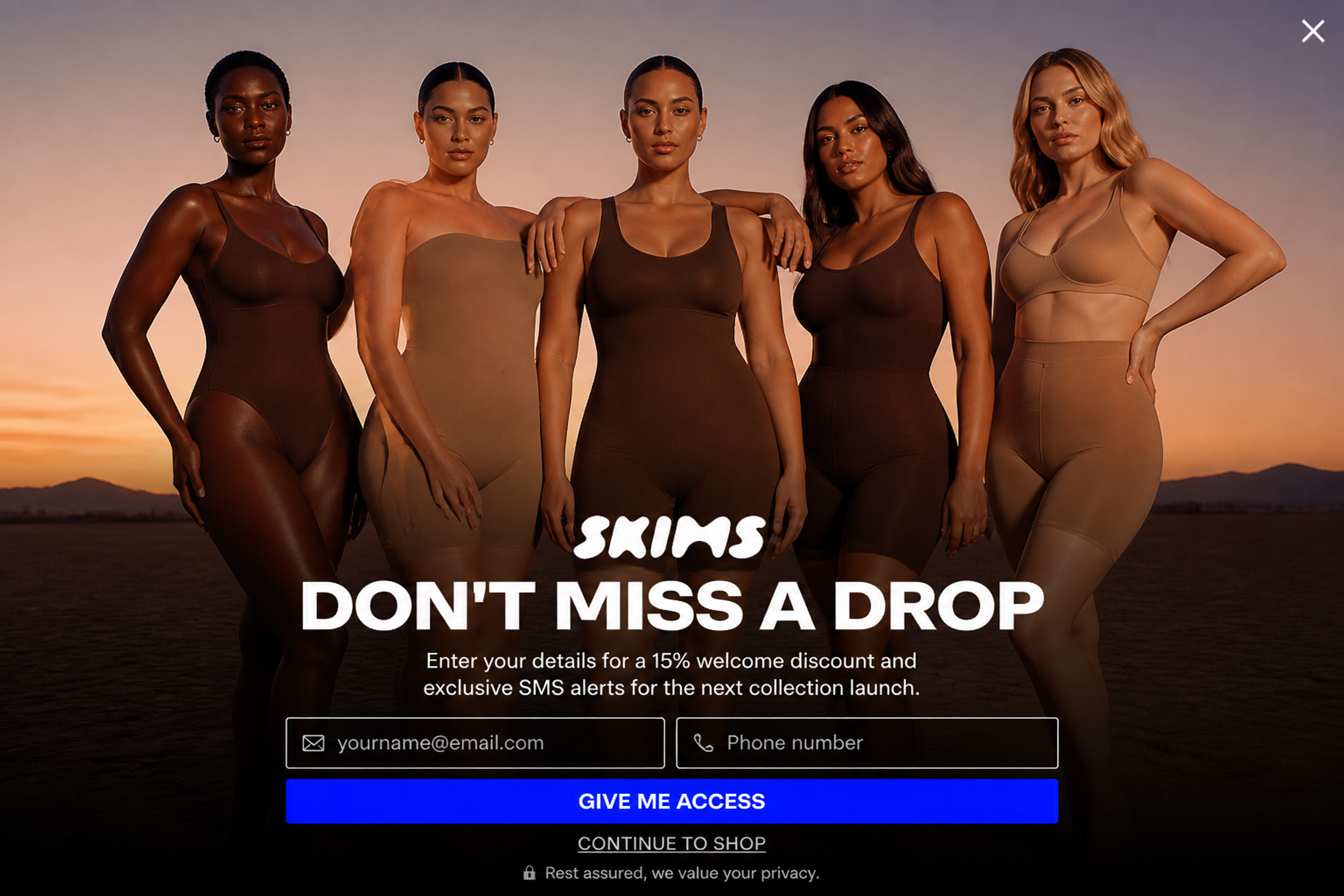 Fullscreen fashion popup with the headline "Don't miss a drop", 15% welcome discount and SMS alerts