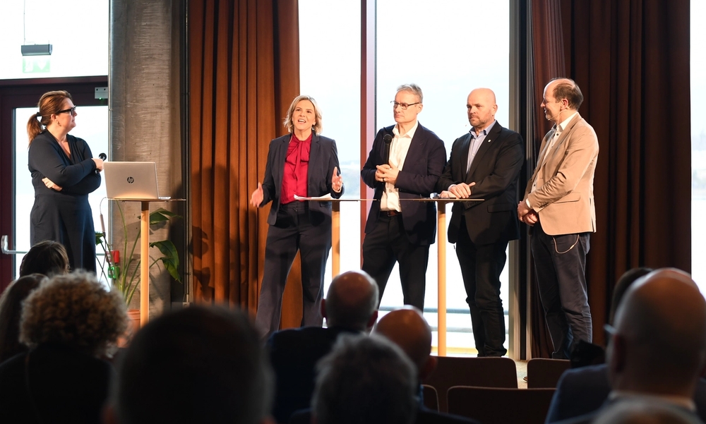 Sylvi Listhaug i politisk debatt ifm. Havbruksfesten i regi av Næringsforeningen i Ålesundregionen