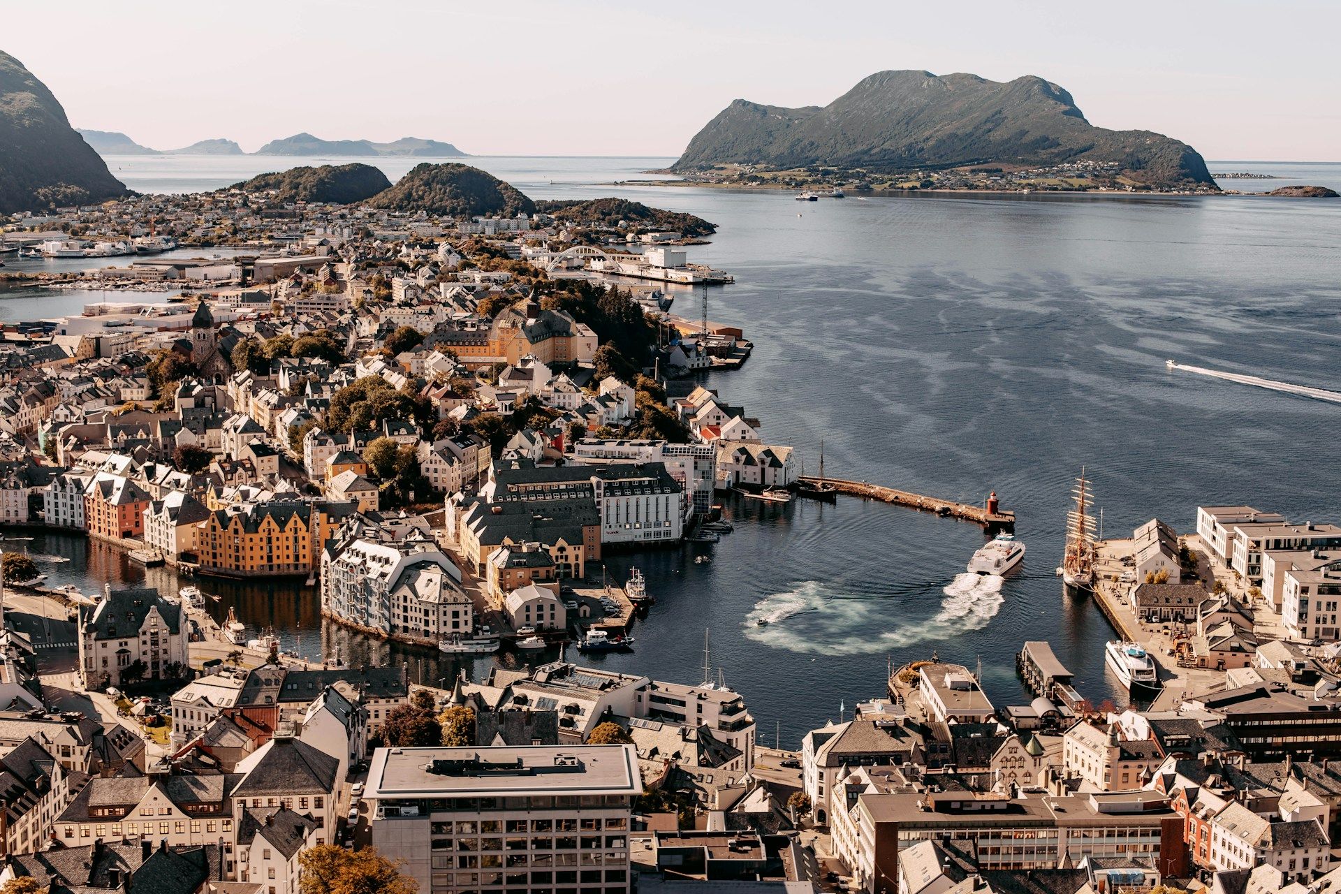 Oversiktsbilde av Ålesund
