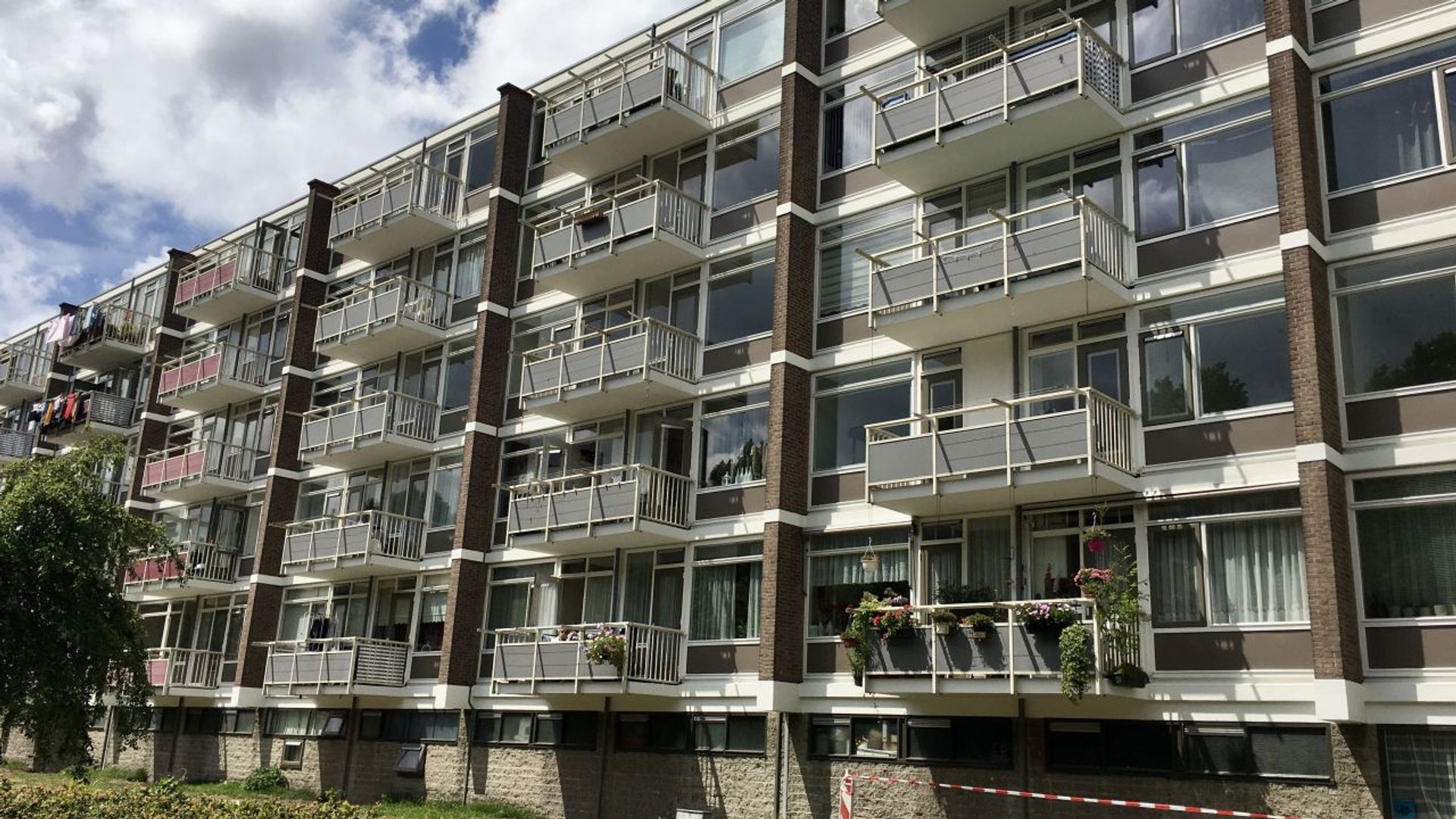 Burgemeester van Duyvendijklaan in Leidschendam