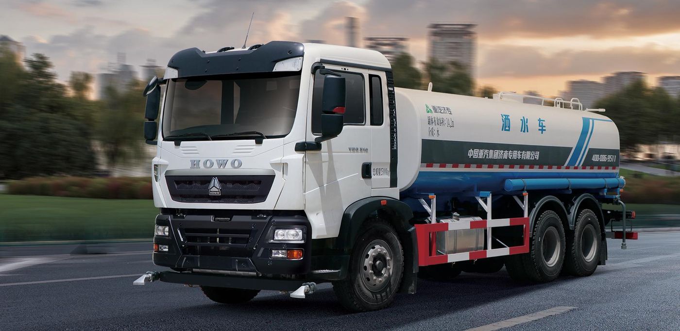 HOWO-TX 6×4 water bowser