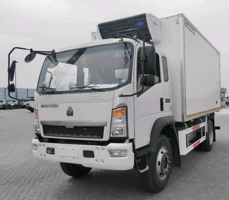 White HOMAN 4×2 refrigerated truck with Carrier equipment