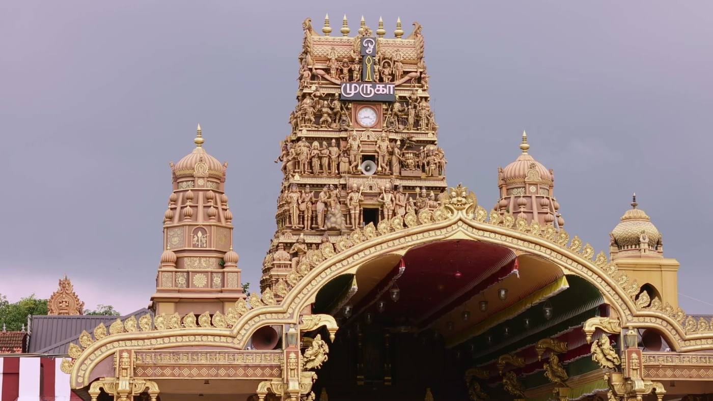 The golden entrance arch and gopuram of Nallur Kandaswamy Kovil, Jaffna