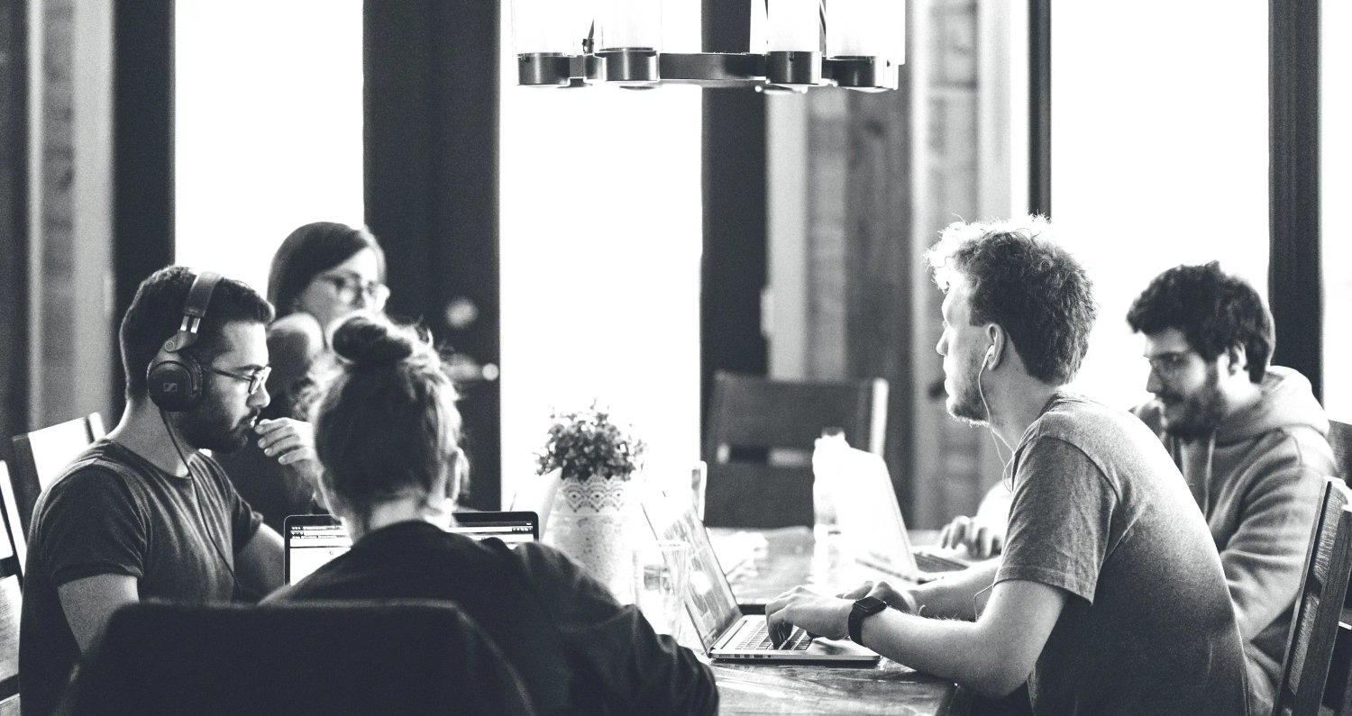 photo-1521737604893-d14cc237f11d-1