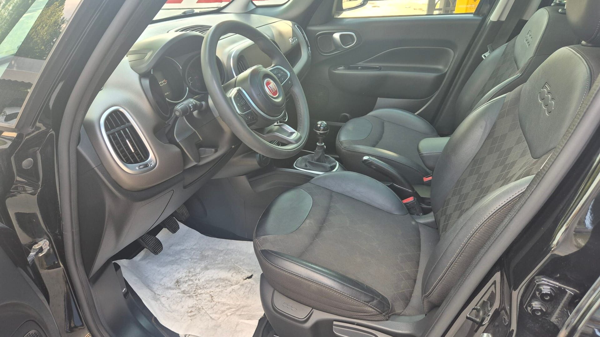 Fiat 500L 1.3 MJet 95cv Lounge — foto 8 di 19