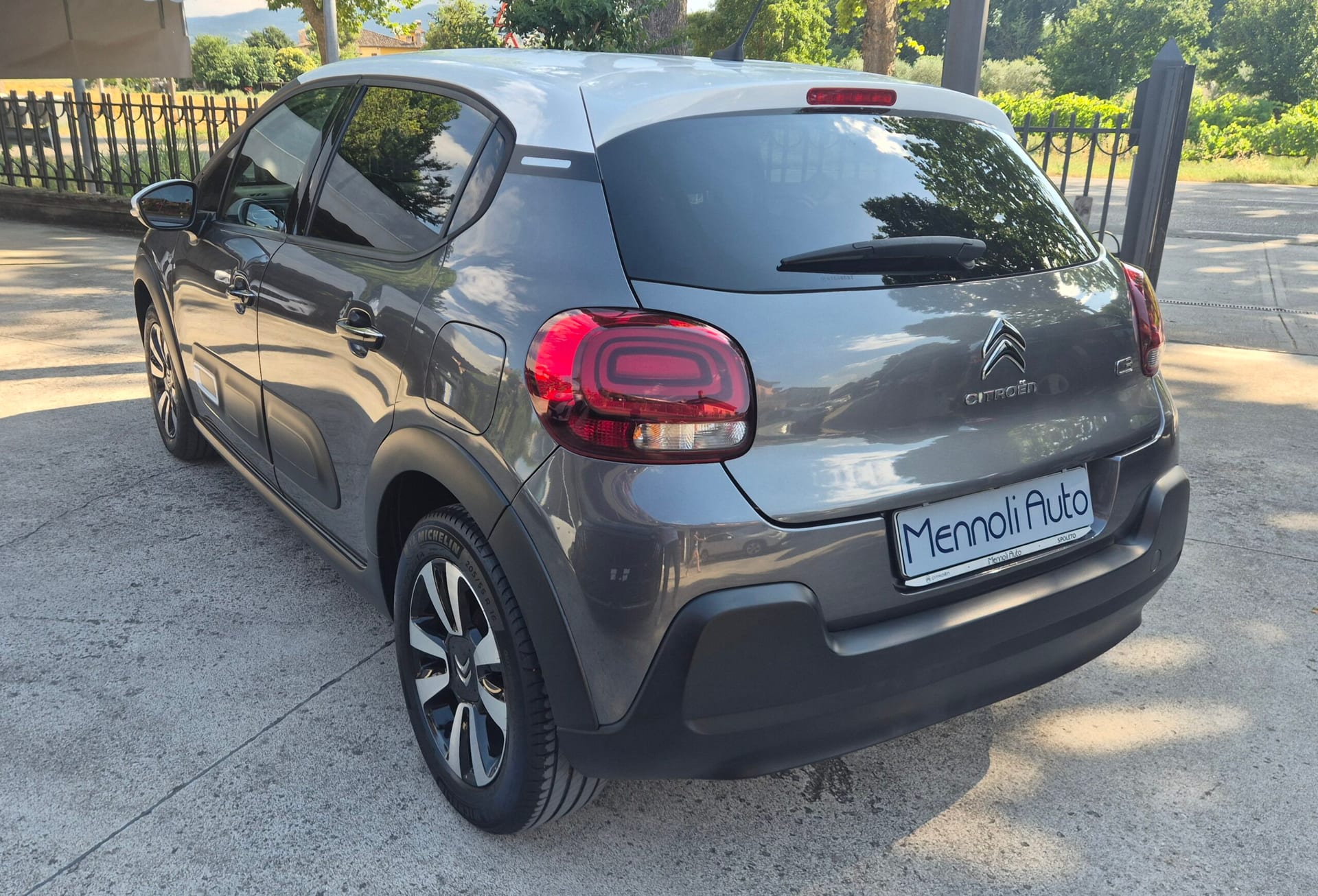 Citroën C3 Pure Tech 83cv S&S Shine — foto 4 di 20