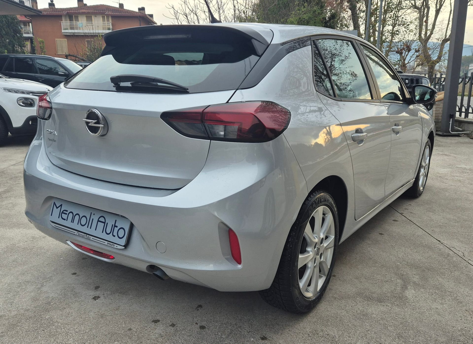 Opel Corsa 1.2 Edition — foto 5 di 22