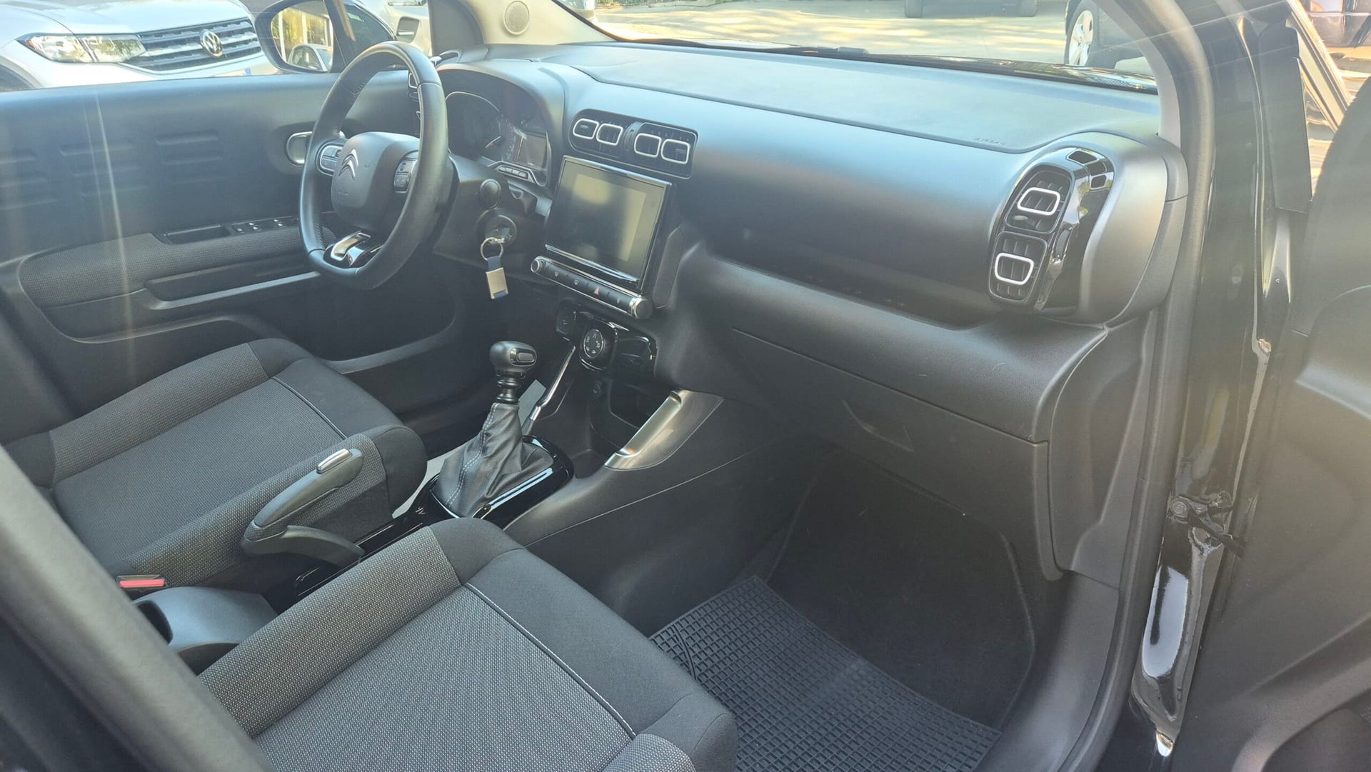 Citroën C3 Aircross BlueHdi 110 S&S Shine — foto 13 di 22