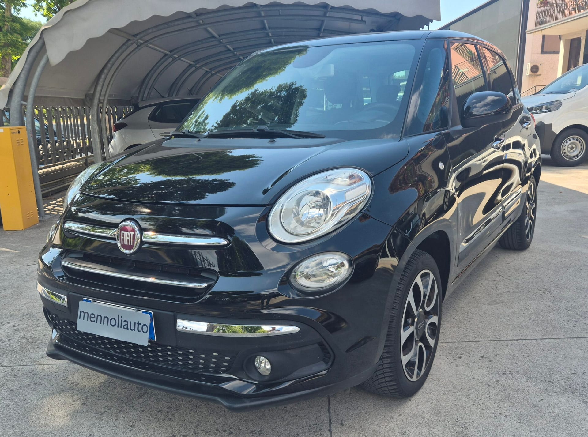 Fiat 500L 1.3 MJet 95cv Lounge — foto in concessionaria