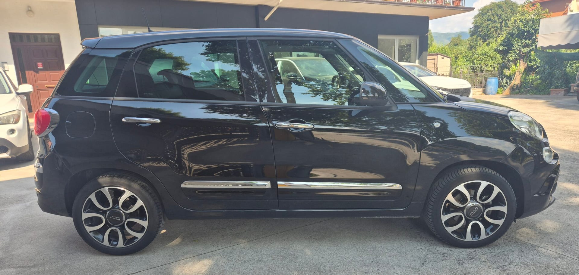 Fiat 500L 1.3 MJet 95cv Lounge — foto 4 di 19