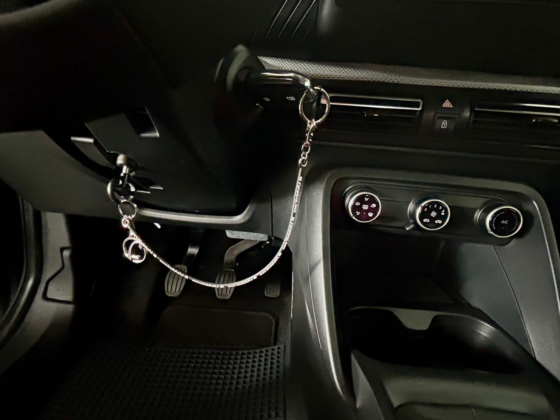 Nuova Citroën C3 Plus Turbo 100cv — foto 11 di 16