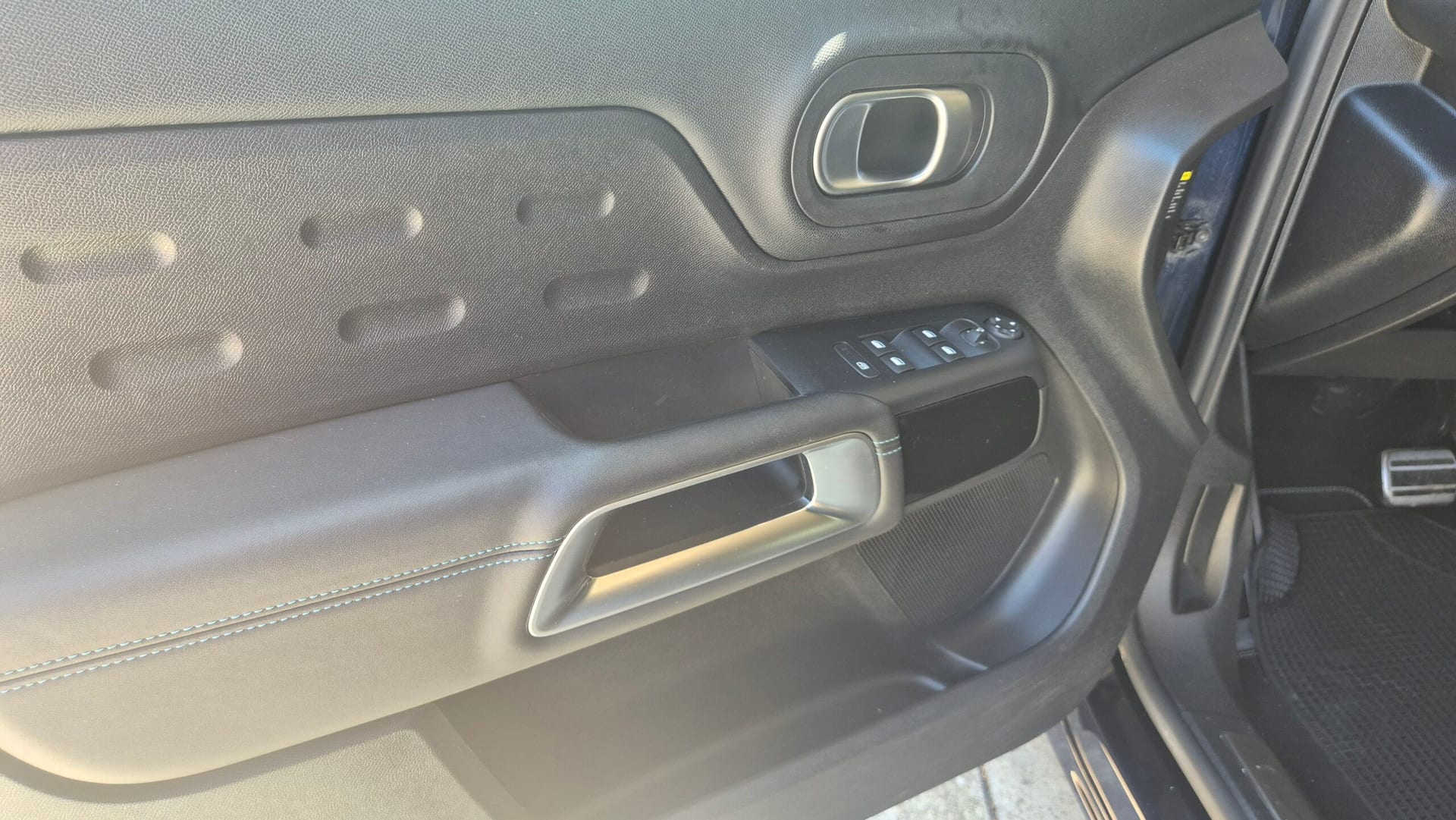 Citroën C5 Aircross BlueHdi 130 S&S EAT8 Shine — foto 9 di 22