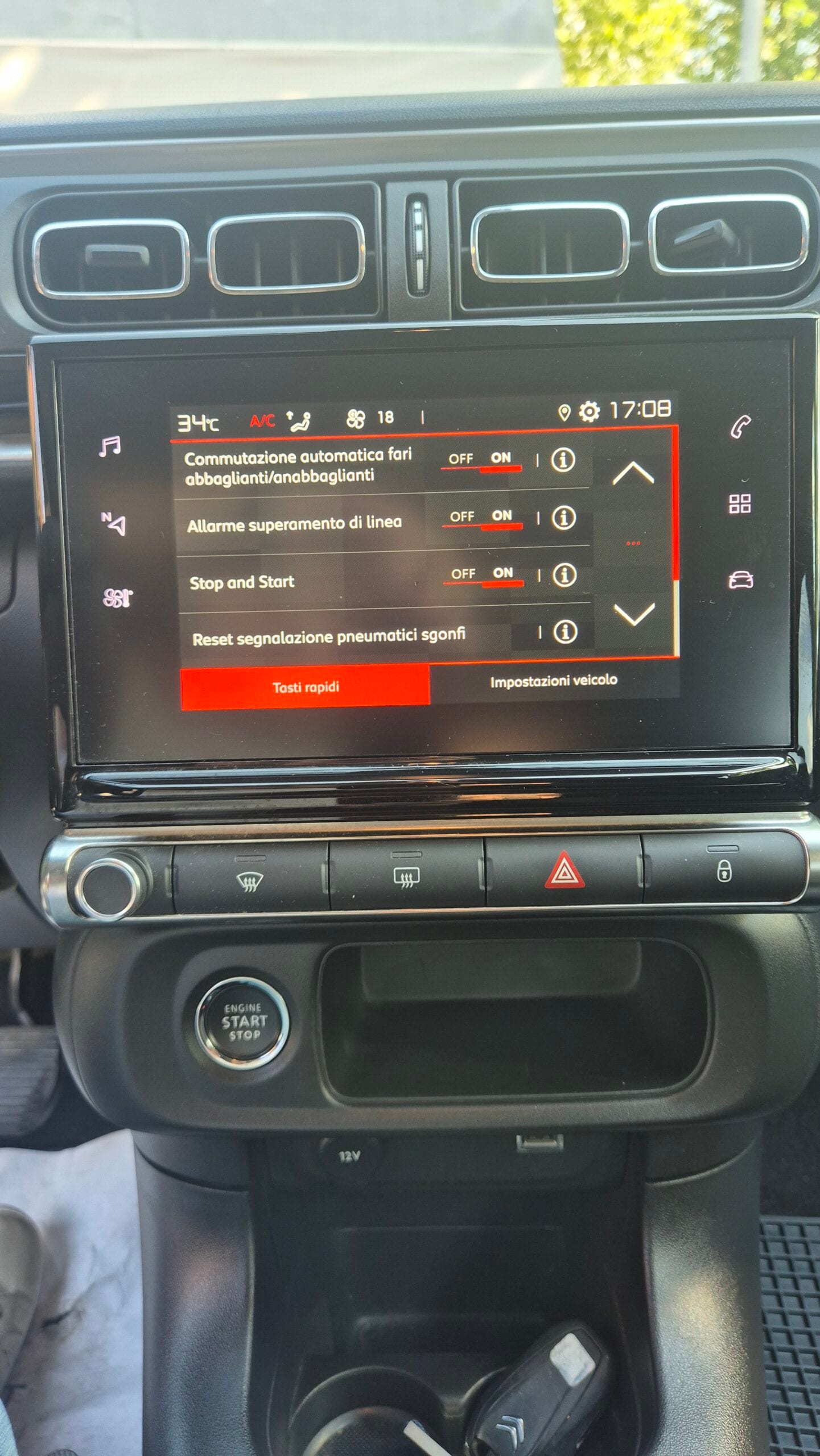 Citroën C3 Pure Tech 83cv S&S Shine — foto 19 di 20