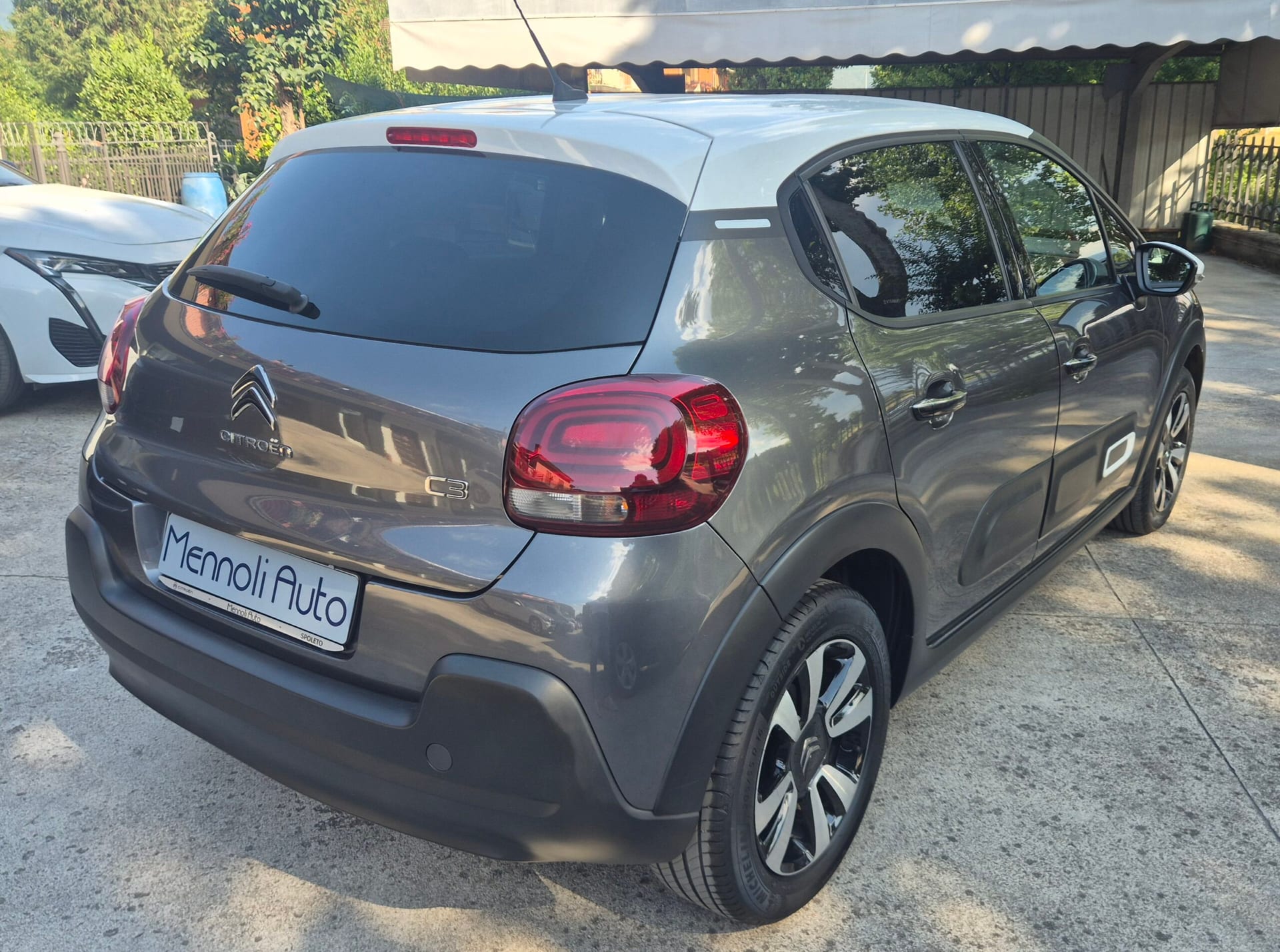 Citroën C3 Pure Tech 83cv S&S Shine — foto 6 di 20