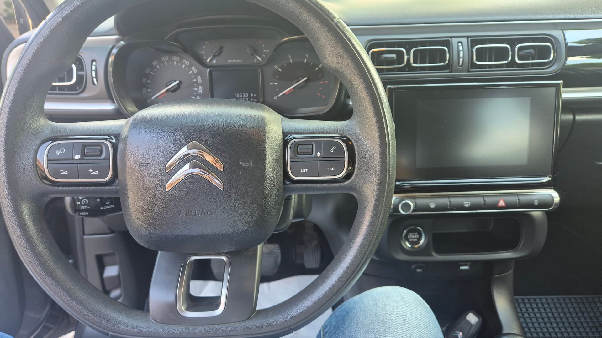 Citroën C3 Pure Tech 83cv S&S Shine — foto 16 di 20
