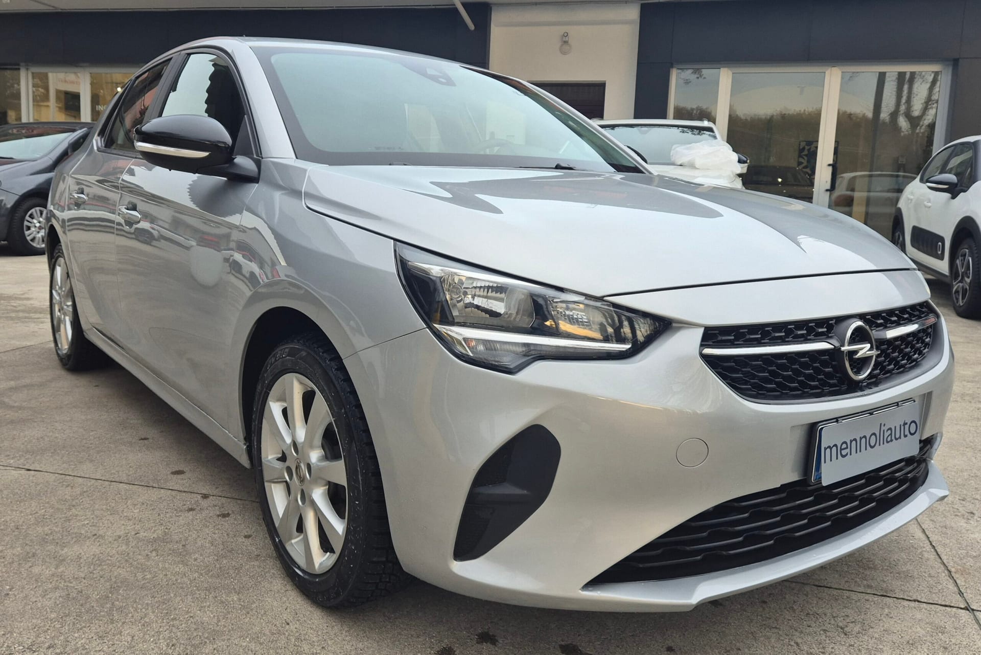 Opel Corsa 1.2 Edition — foto 3 di 22