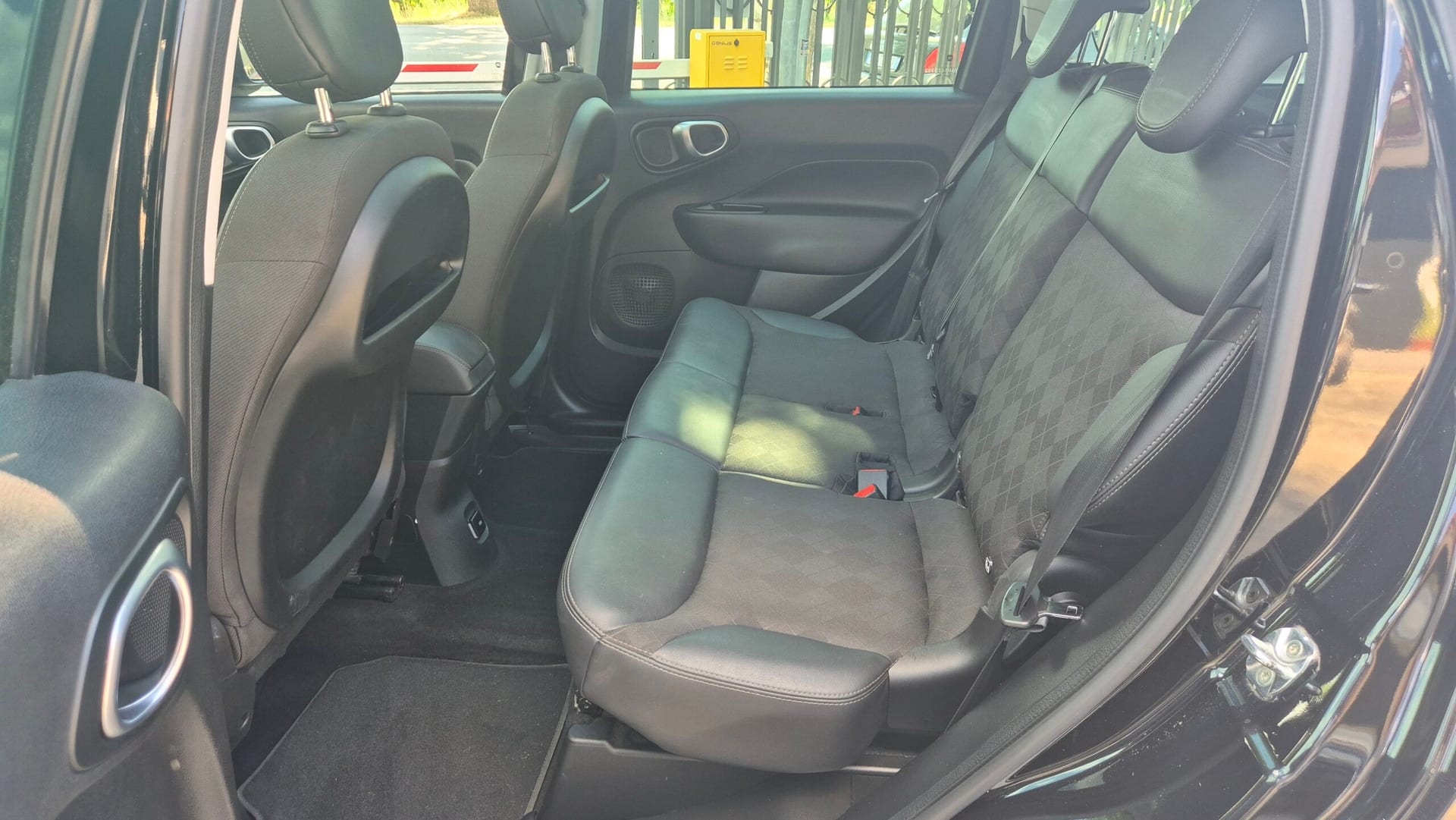 Fiat 500L 1.3 MJet 95cv Lounge — foto 10 di 19