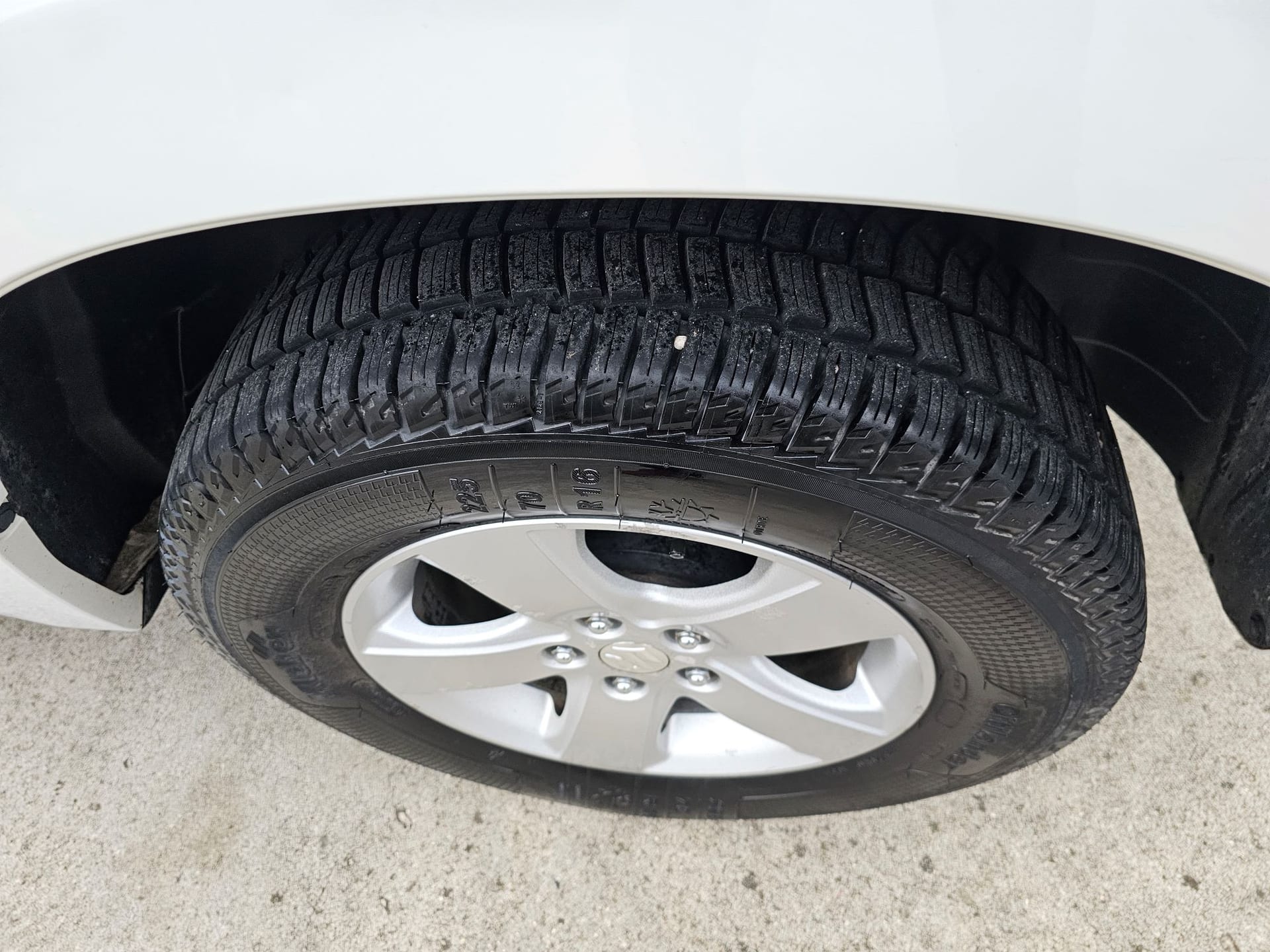 Suzuki Grand Vitara — foto 8 di 8