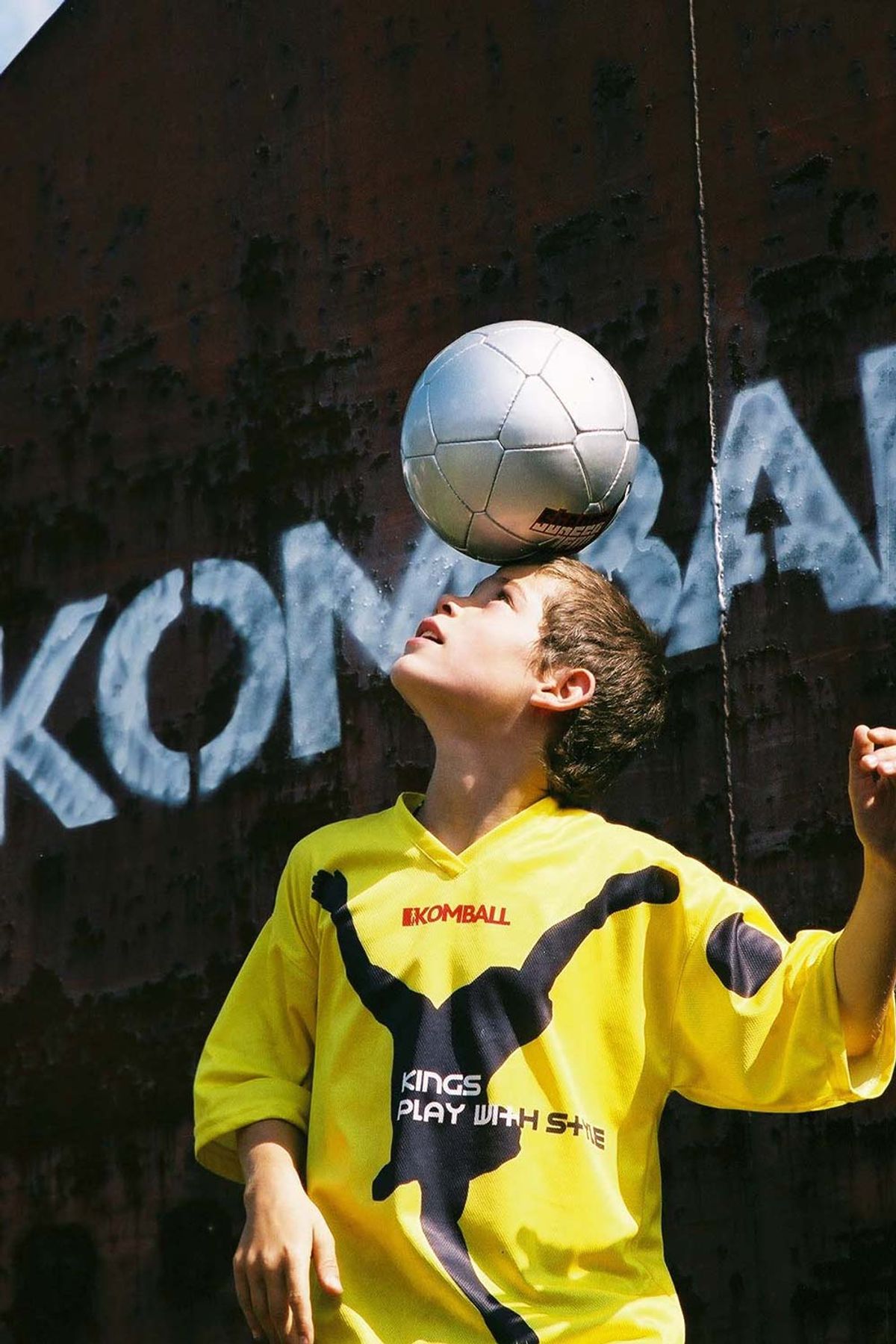 Léonard Veuthey - Komball