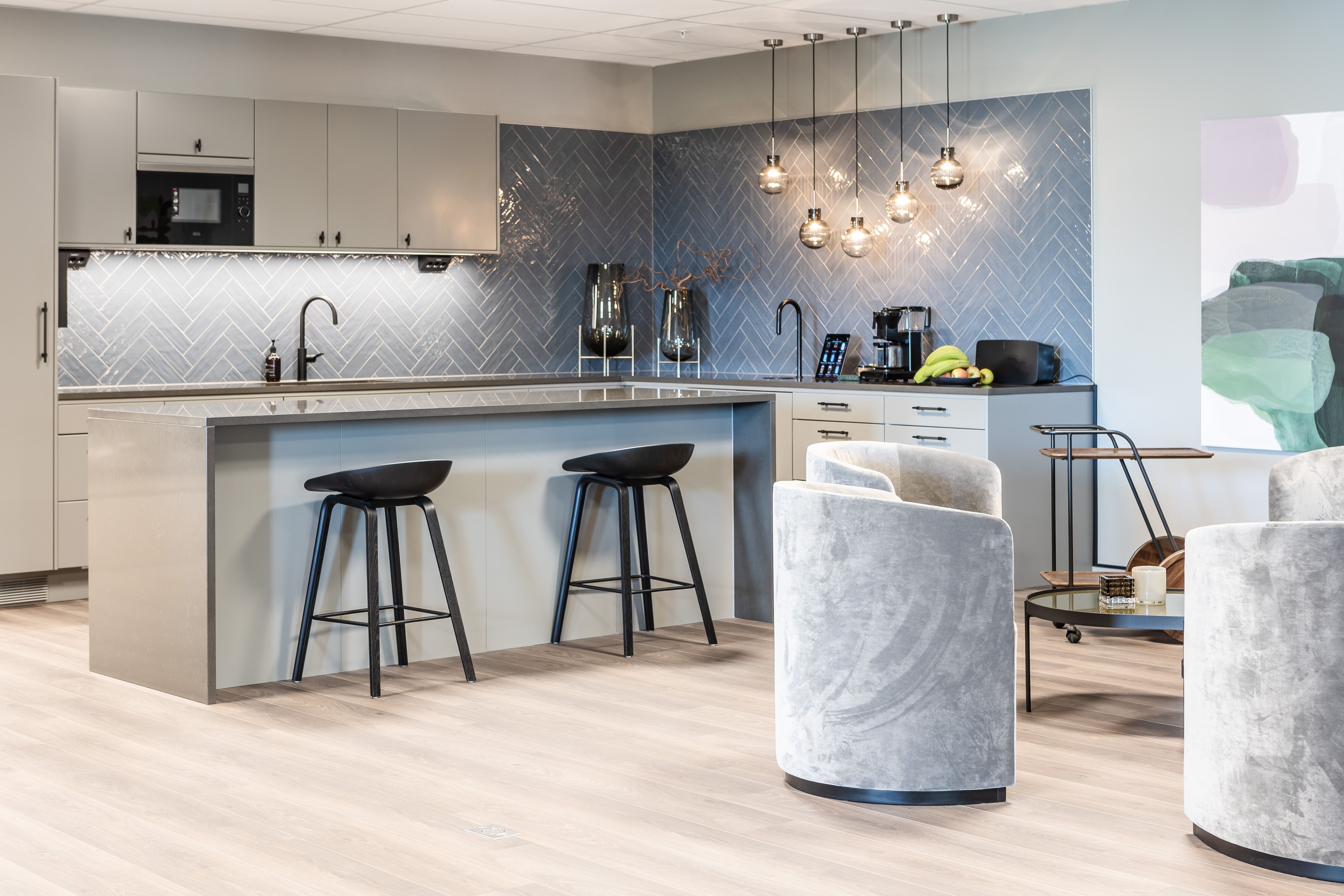 Kitchen from reference space