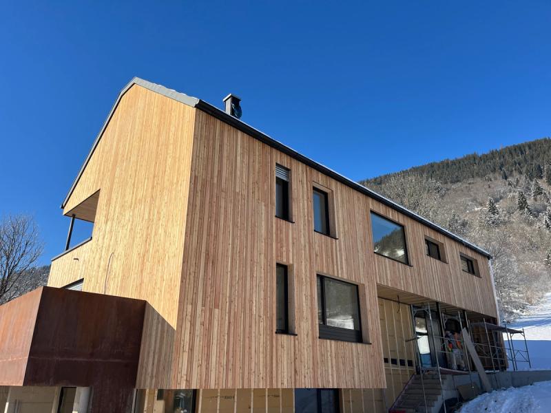 perner-ansicht-vorne-seitlich