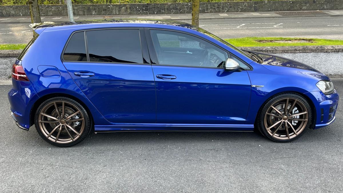 Beautiful Golf Mk7 R 3 Year Ceramic Coating 