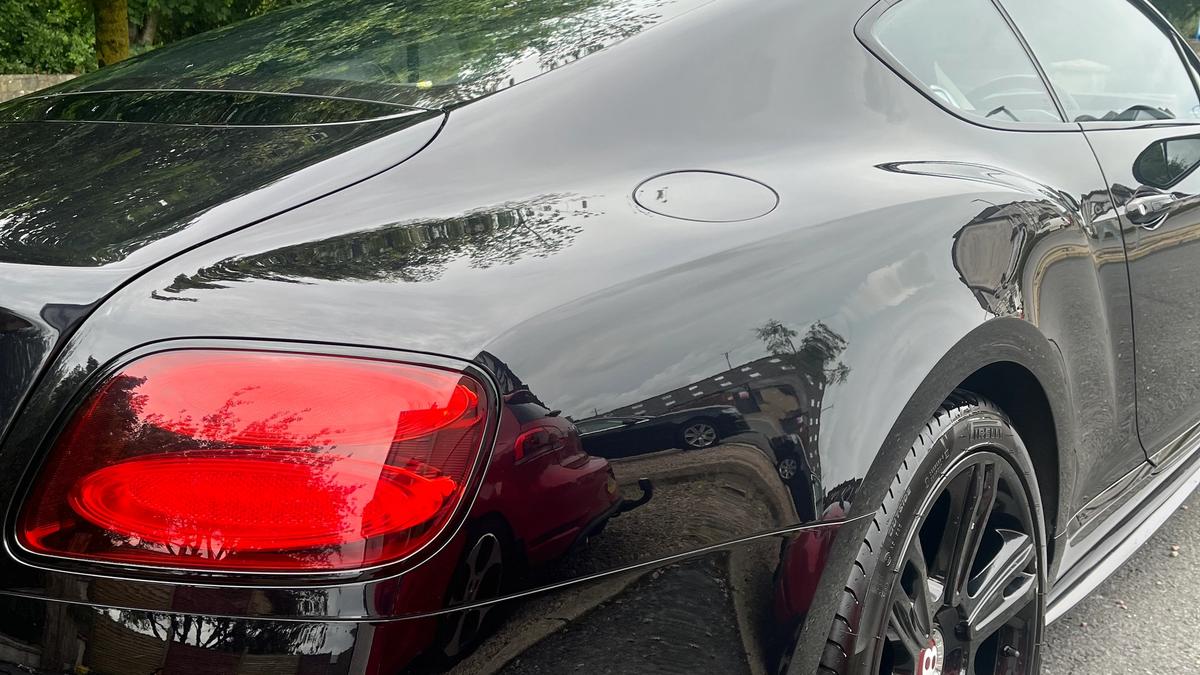 Bentley Conti V8