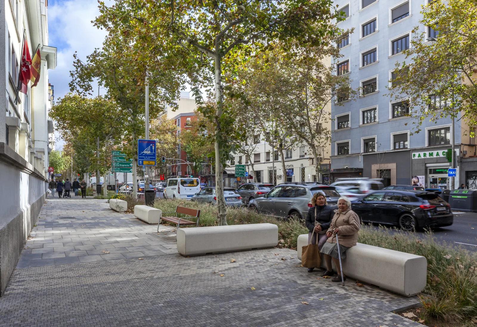 COLEGIO CLAUDIO MOYANO, MADRID, ES