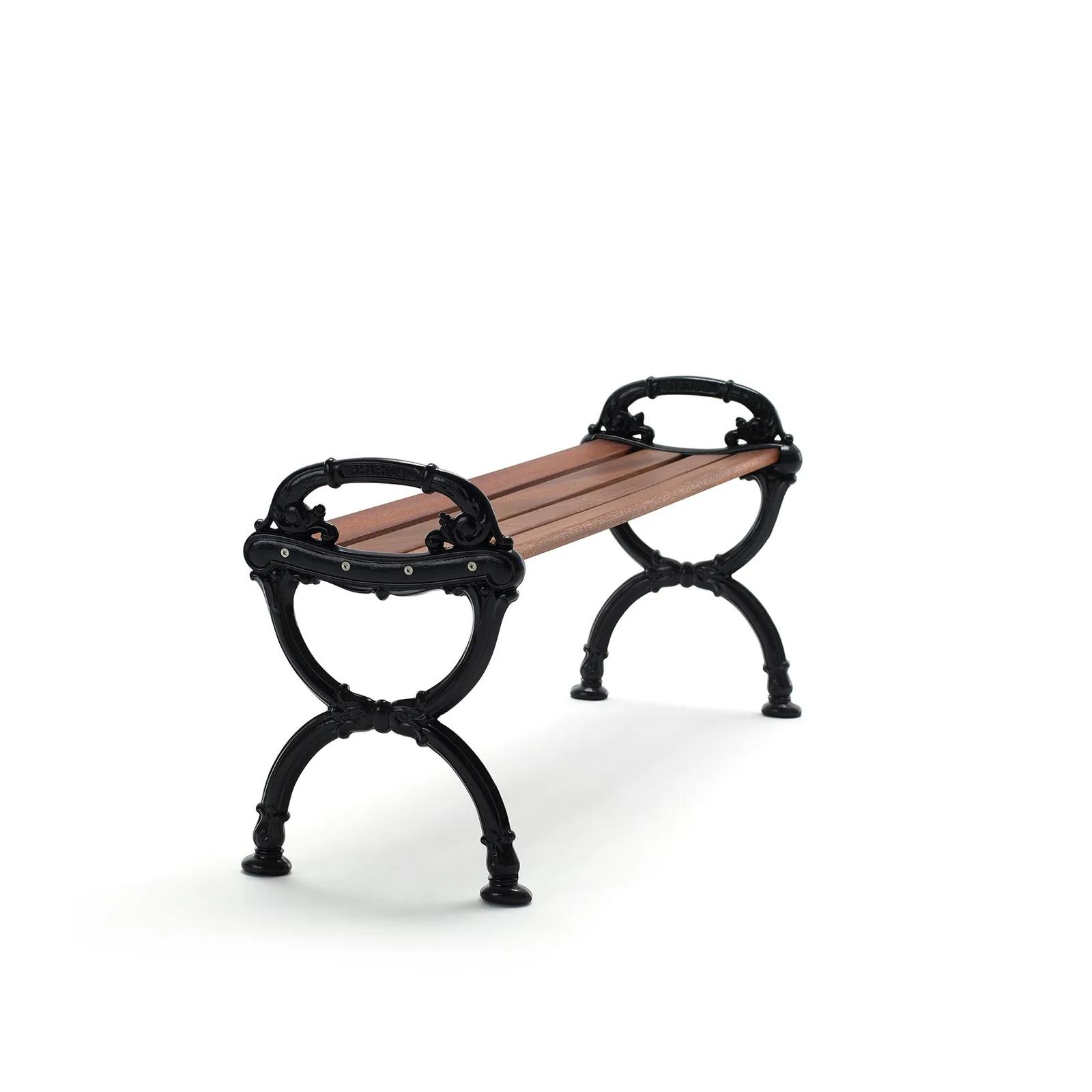 Byarum_Bänk_Svart_Mahogny