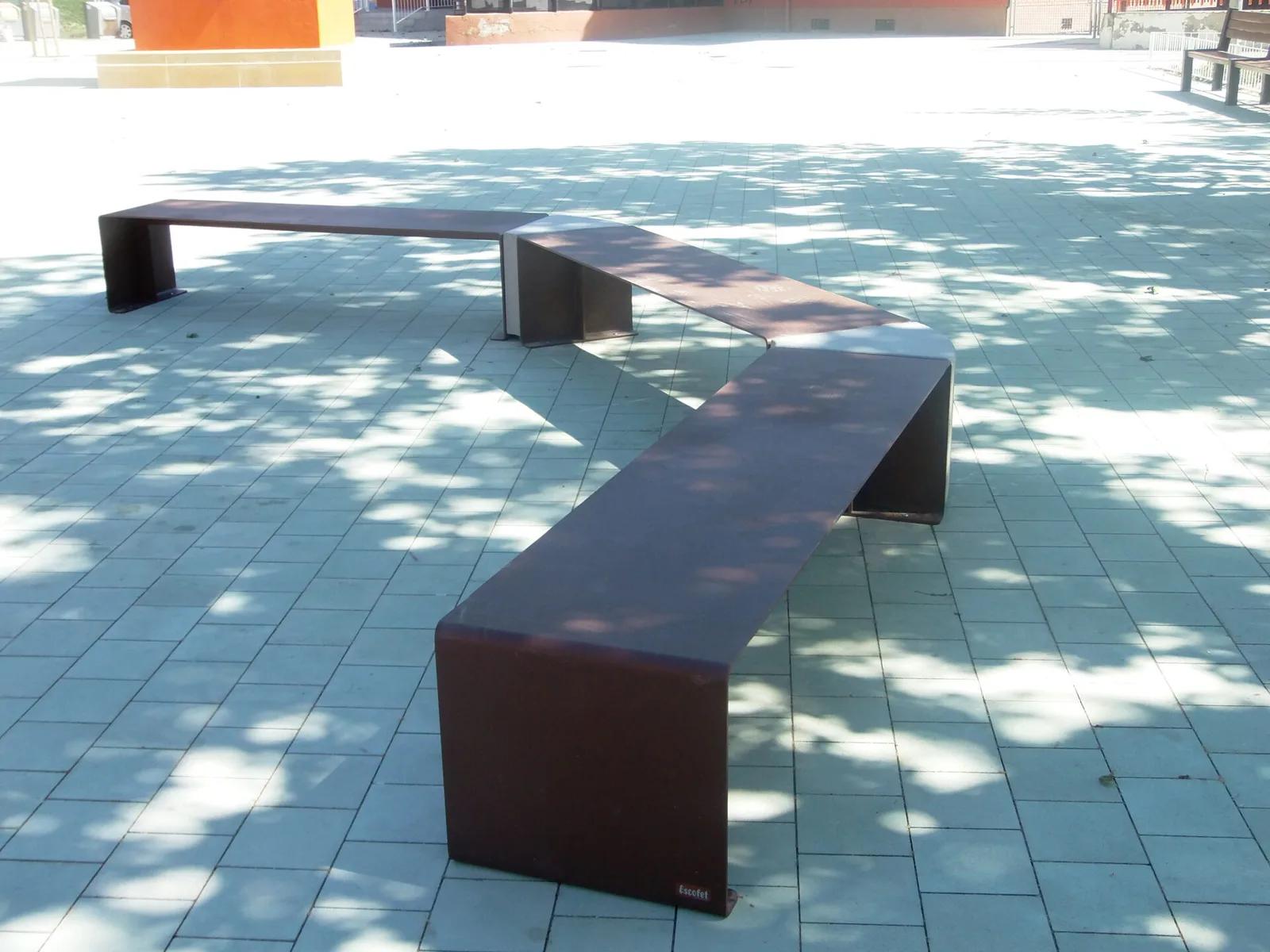 BAND PLANTERS